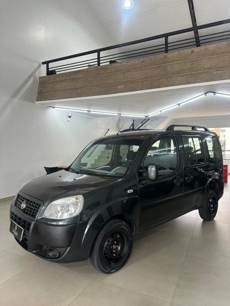 FIAT Doblo 1.8 4P HLX FLEX 7 LUGARES, Foto 3