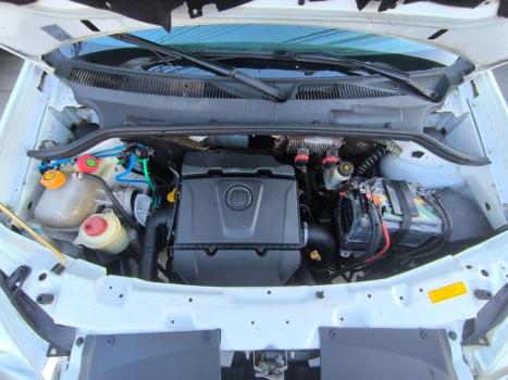 FIAT Doblo Cargo 1.8 16V FLEX, Foto 14