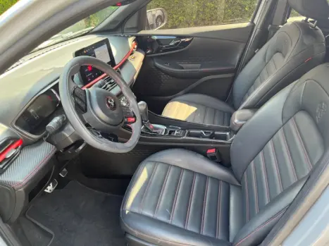 FIAT Fastback 1.3 16V 4P FLEX ABARTH TURBO 270 LIMITED EDITION AUTOMÁTICO, Foto 8