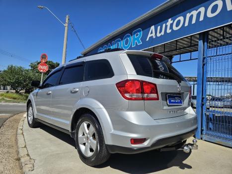 FIAT Freemont 2.4 16V 4P PRECISION AUTOMÁTICO 7 LUGARES, Foto 5 FIAT Freemont 2.4 16V 4P PRECISION AUTOMÁTICO 7 LUGARES, Foto 5