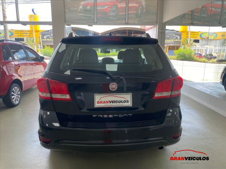 FIAT Freemont 2.4 16V 4P PRECISION AUTOM�TICO 7 LUGARES, Foto 5