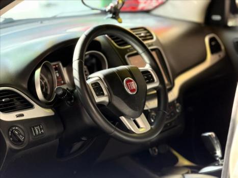 FIAT Freemont 2.4 16V 4P PRECISION AUTOM�TICO 7 LUGARES, Foto 3