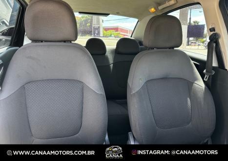 FIAT Grand Siena 1.4 4P EVO ATTRACTIVE FLEX, Foto 8 FIAT Grand Siena 1.4 4P EVO ATTRACTIVE FLEX, Foto 8