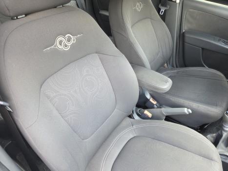 FIAT Grand Siena 1.4 4P EVO ATTRACTIVE FLEX, Foto 4 FIAT Grand Siena 1.4 4P EVO ATTRACTIVE FLEX, Foto 4