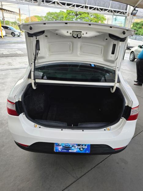 FIAT Grand Siena 1.4 4P EVO ATTRACTIVE FLEX, Foto 11 FIAT Grand Siena 1.4 4P EVO ATTRACTIVE FLEX, Foto 11
