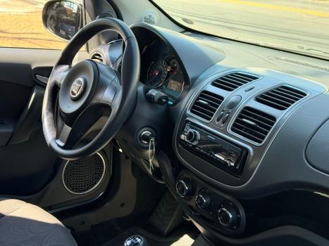 FIAT Grand Siena 1.4 4P EVO ATTRACTIVE FLEX, Foto 9