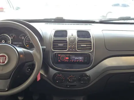 FIAT Grand Siena 1.4 4P EVO ATTRACTIVE FLEX, Foto 8