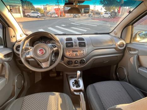 FIAT Grand Siena 1.6 16V 4P FLEX ESSENCE DUALOGIC AUTOMATIZADO, Foto 7