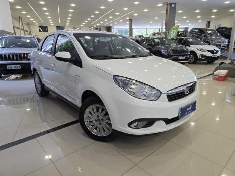 FIAT Grand Siena 1.6 16V 4P FLEX ESSENCE DUALOGIC AUTOMATIZADO, Foto 1
