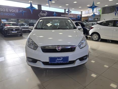 FIAT Grand Siena 1.6 16V 4P ESSENCE FLEX, Foto 2