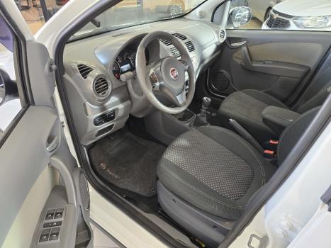 FIAT Grand Siena 1.6 16V 4P ESSENCE FLEX, Foto 13