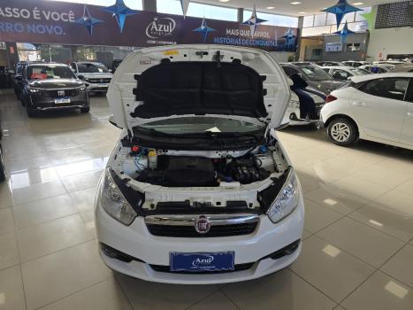 FIAT Grand Siena 1.6 16V 4P ESSENCE FLEX, Foto 19