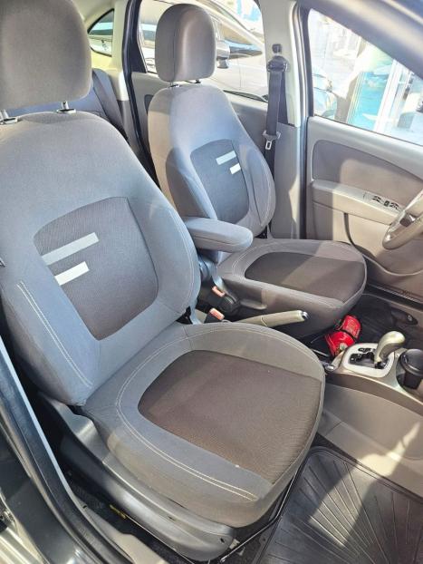 FIAT Grand Siena 1.6 16V 4P FLEX ESSENCE DUALOGIC AUTOMATIZADO, Foto 12