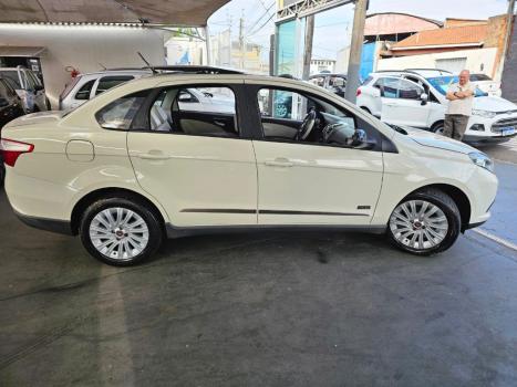 FIAT Grand Siena 1.6 16V 4P FLEX ESSENCE DUALOGIC AUTOMATIZADO, Foto 8