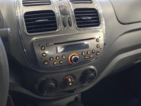 FIAT Grand Siena 1.6 16V 4P FLEX ESSENCE DUALOGIC AUTOMATIZADO, Foto 13