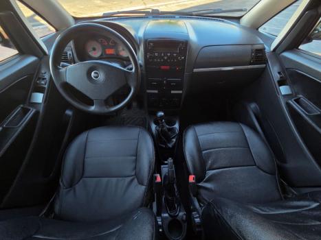 FIAT Idea 1.4 4P ELX FLEX, Foto 11 FIAT Idea 1.4 4P ELX FLEX, Foto 11