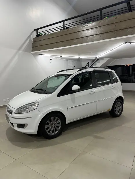 FIAT Idea 1.6 16V 4P ESSENCE FLEX, Foto 3