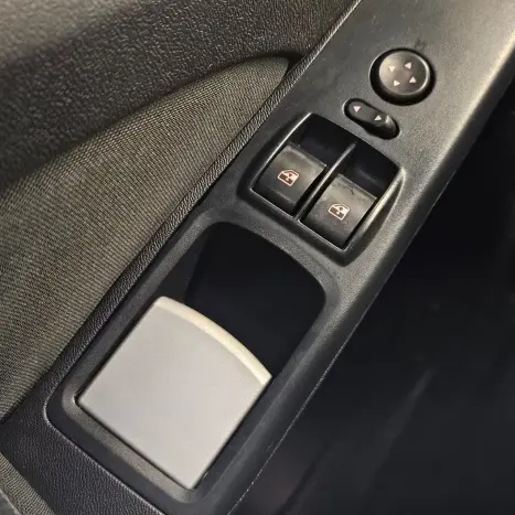 FIAT Idea 1.8 16V 4P ADVENTURE FLEX LOCKER, Foto 19