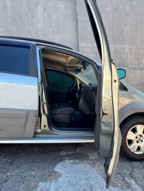 FIAT Idea 1.8 16V 4P ADVENTURE FLEX, Foto 7