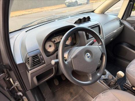FIAT Idea 1.8 16V 4P ADVENTURE FLEX, Foto 6