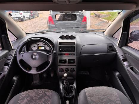 FIAT Idea 1.8 16V 4P ADVENTURE FLEX, Foto 9