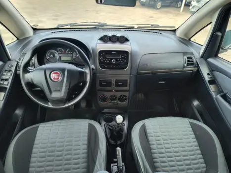 FIAT Idea 1.8 16V 4P ADVENTURE FLEX, Foto 9
