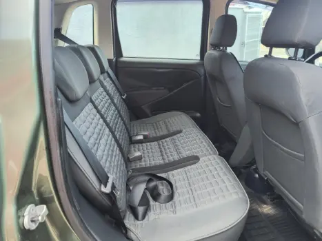 FIAT Idea 1.8 16V 4P ADVENTURE FLEX, Foto 11