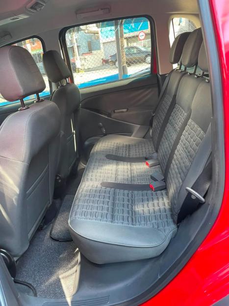 FIAT Idea 1.8 16V 4P ADVENTURE FLEX, Foto 10