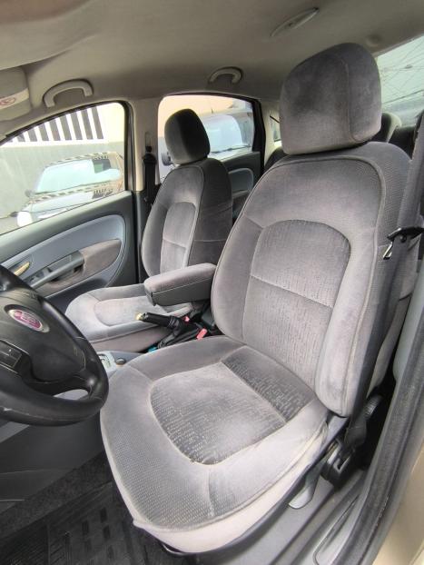 FIAT Linea 1.8 16V 4P FLEX HLX, Foto 10 FIAT Linea 1.8 16V 4P FLEX HLX, Foto 10