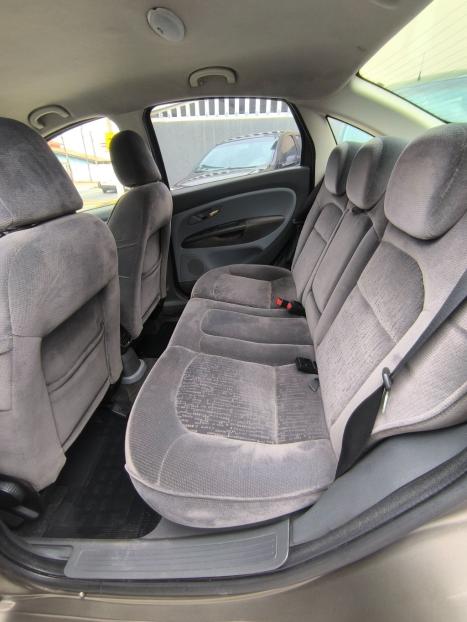 FIAT Linea 1.8 16V 4P FLEX HLX, Foto 11 FIAT Linea 1.8 16V 4P FLEX HLX, Foto 11