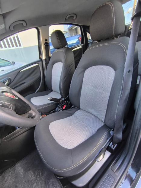 FIAT Linea 1.8 16V 4P FLEX ESSENCE, Foto 10