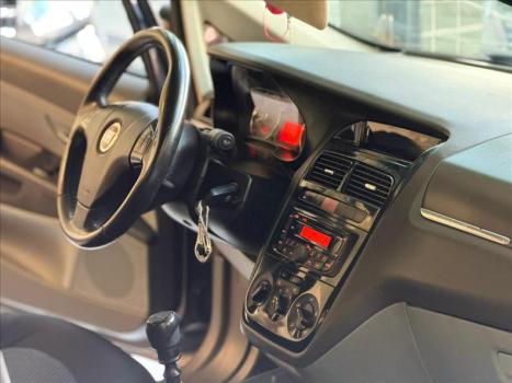 FIAT Linea 1.8 16V 4P FLEX ESSENCE, Foto 5