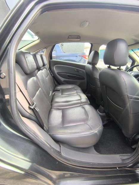 FIAT Linea 1.8 16V 4P FLEX ABSOLUTE, Foto 13