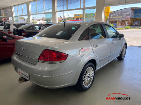 FIAT Linea 1.9 16V 4P FLEX, Foto 4
