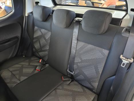 FIAT Mobi 1.0 4P FLEX EVO LIKE, Foto 16 FIAT Mobi 1.0 4P FLEX EVO LIKE, Foto 16