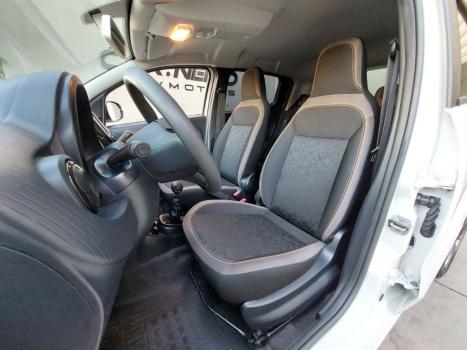 FIAT Mobi 1.0 4P FLEX EVO TREKKING, Foto 4