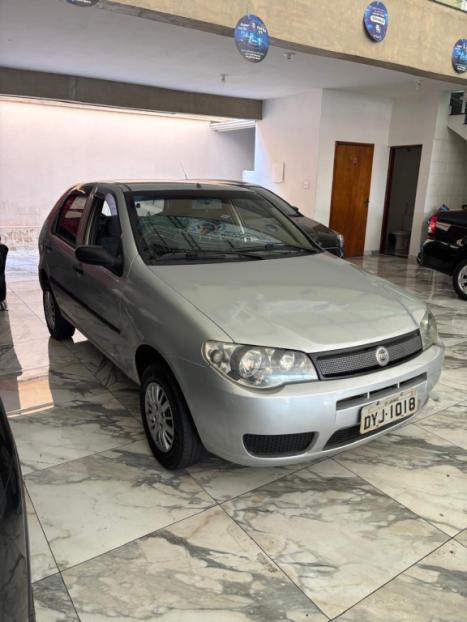 FIAT Palio 1.0 16V 4P, Foto 2