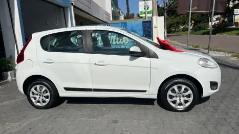 FIAT Palio 1.4 4P FLEX ATTRACTIVE, Foto 2
