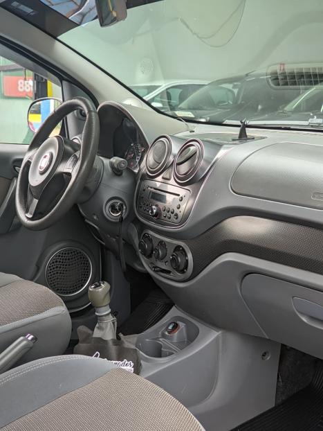 FIAT Palio 1.6 16V 4P FLEX ESSENCE, Foto 8