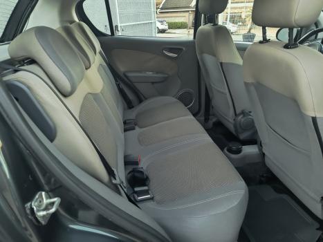 FIAT Palio 1.6 16V 4P FLEX ESSENCE, Foto 6