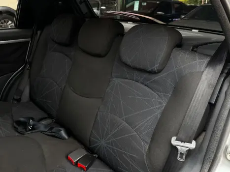 FIAT Palio 1.8 4P FLEX ELX DUALOGIC AUTOMATIZADO, Foto 13