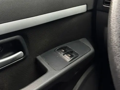 FIAT Palio 1.8 4P FLEX ELX DUALOGIC AUTOMATIZADO, Foto 14