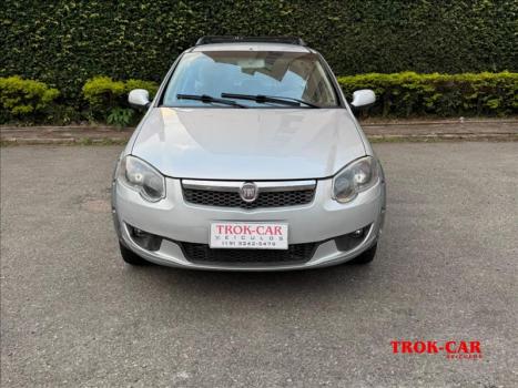 FIAT Palio Weekend 1.6 16V 4P FLEX TREKKING, Foto 2