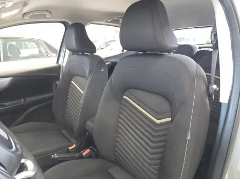 FIAT Pulse 1.0 12V 4P FLEX 200 AUDACE TURBO AUTOM�TICO CVT, Foto 16