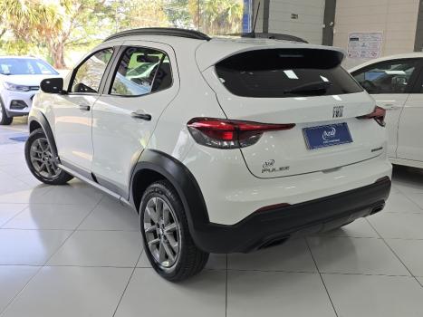FIAT Pulse 1.0 12V 4P FLEX 200 DRIVE TURBO AUTOM�TICO CVT, Foto 4