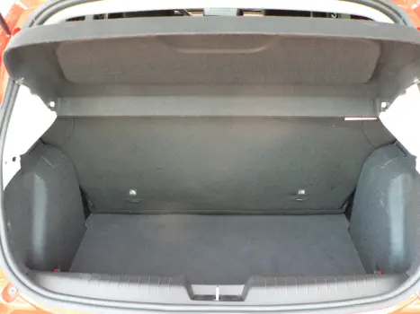 FIAT Pulse 1.3 16V 4P FLEX DRIVE, Foto 14 FIAT Pulse 1.3 16V 4P FLEX DRIVE, Foto 14