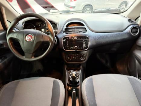 FIAT Punto 1.4 4P FLEX ATTRACTIVE ITALIA, Foto 5