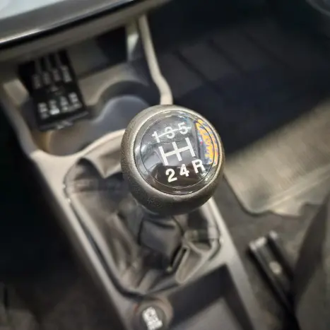 FIAT Punto 1.4 FLEX 4P, Foto 13