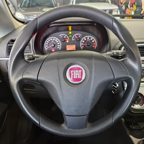 FIAT Punto 1.4 FLEX 4P, Foto 15