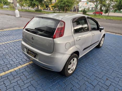 FIAT Punto 1.4 FLEX 4P, Foto 2